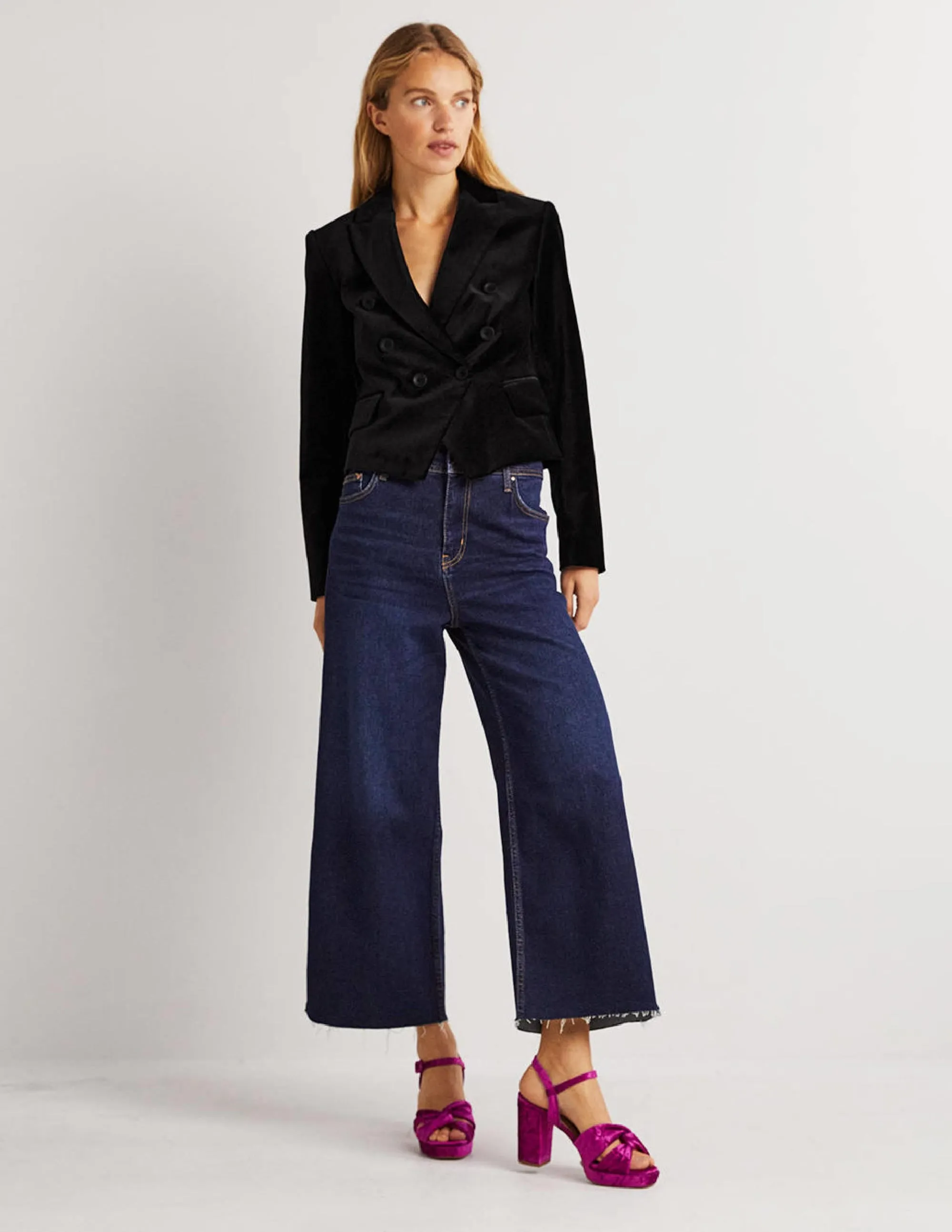 Double Breasted Velvet Blazer-Black